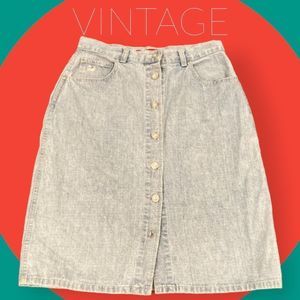 Gloria Vanderbilt light blue jean vintage skirt size 6